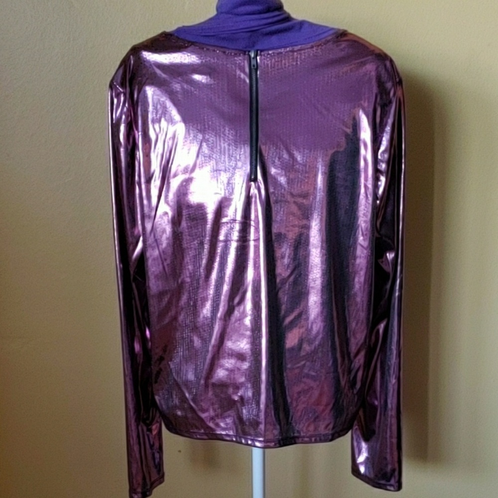 Pink top - Picture 2 of 3